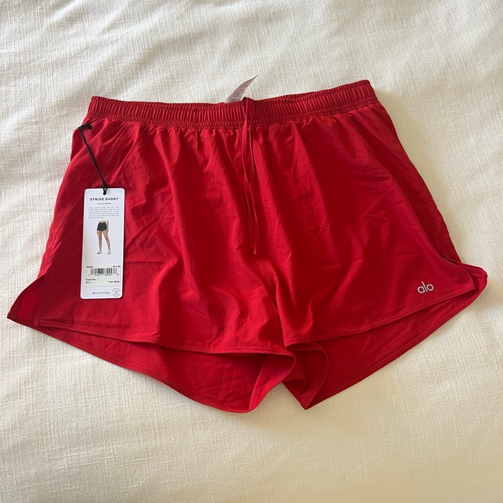 Alo stride short